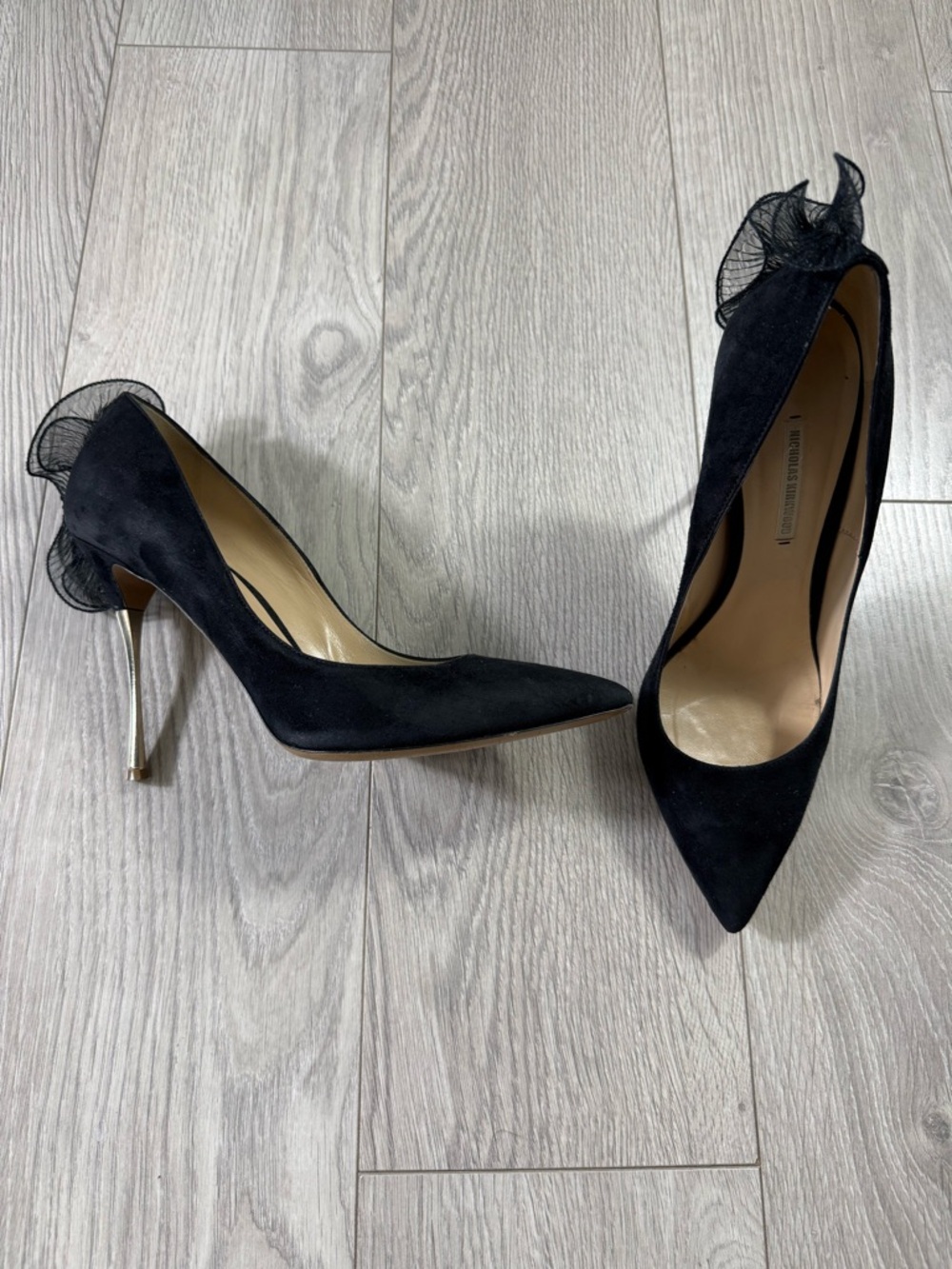 Nicholas Kirkwood Black Suede Pointed Toe Pumps - Picture 2 of 13